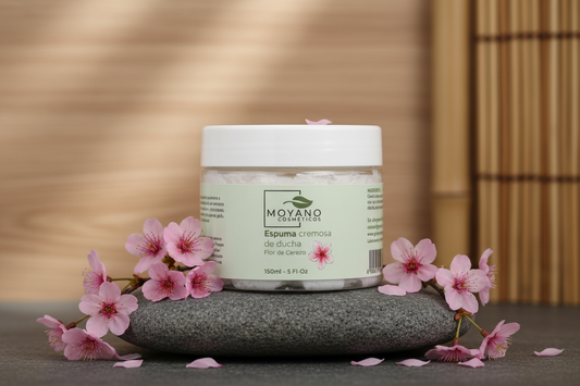 Espuma cremosa de ducha con Flor de Cerezo